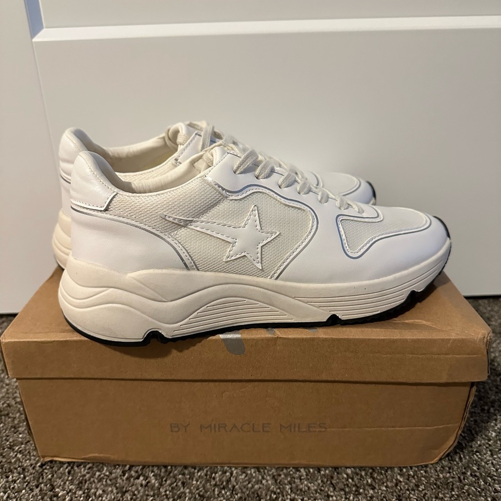 NWT Chunky Sneakers